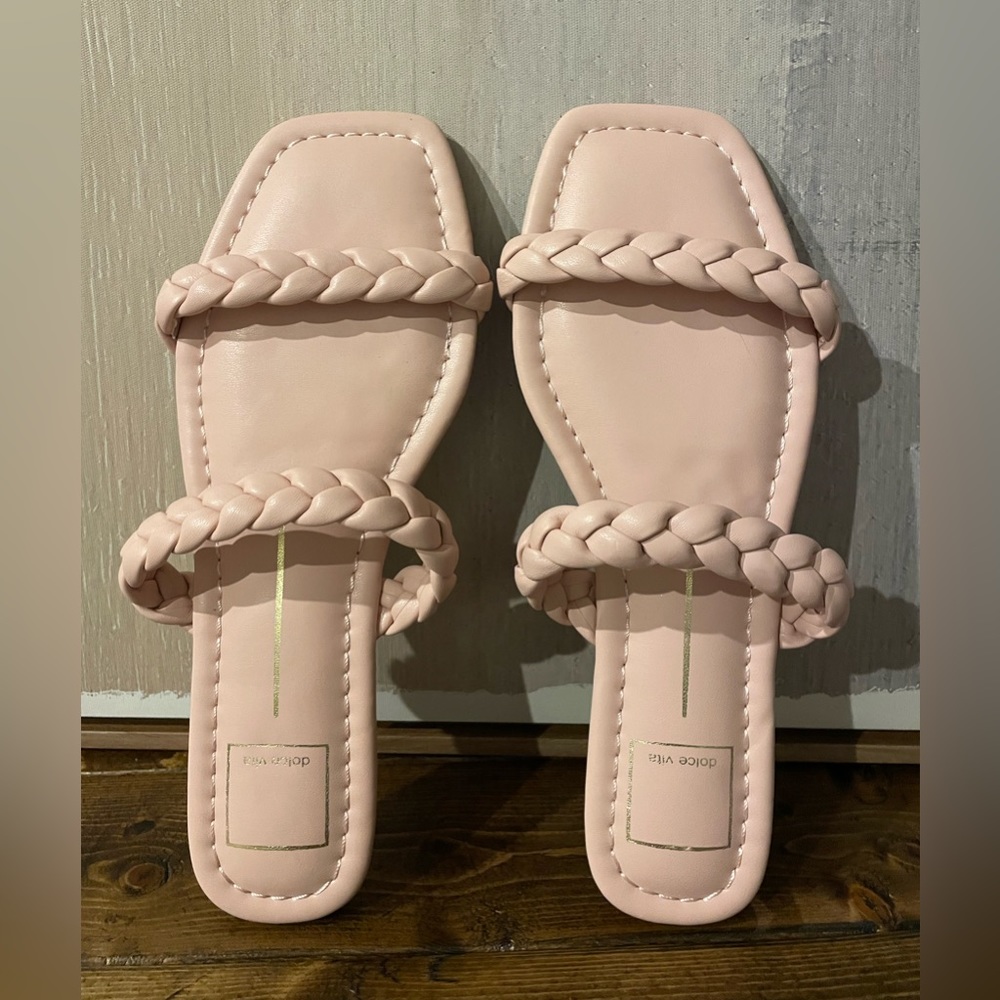 Dolce Vita Lynnea Women's Cream Braided Strap Slide Comfort Slip on Flat Sandals